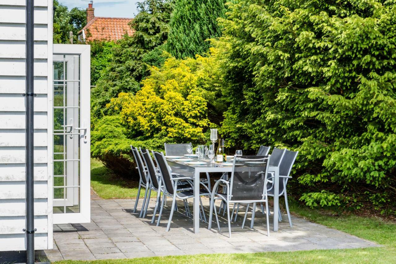 Lake Cottage - A Large Holiday Home In Thorpeness - Close To The Beach And The Meare - Aldeburgh Coastal Cottages Exterior photo