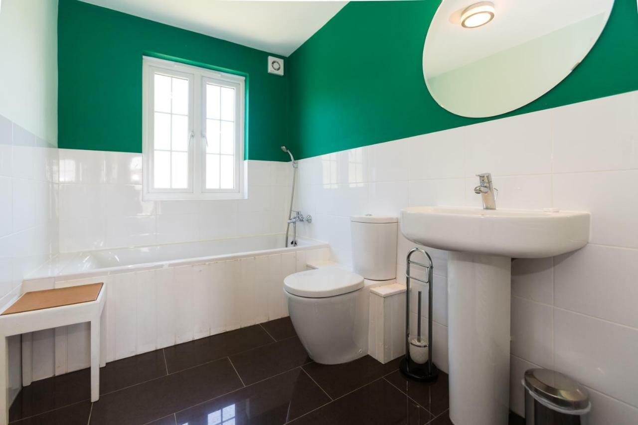 Lake Cottage - A Large Holiday Home In Thorpeness - Close To The Beach And The Meare - Aldeburgh Coastal Cottages Exterior photo