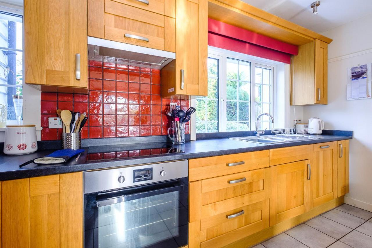 Lake Cottage - A Large Holiday Home In Thorpeness - Close To The Beach And The Meare - Aldeburgh Coastal Cottages Exterior photo